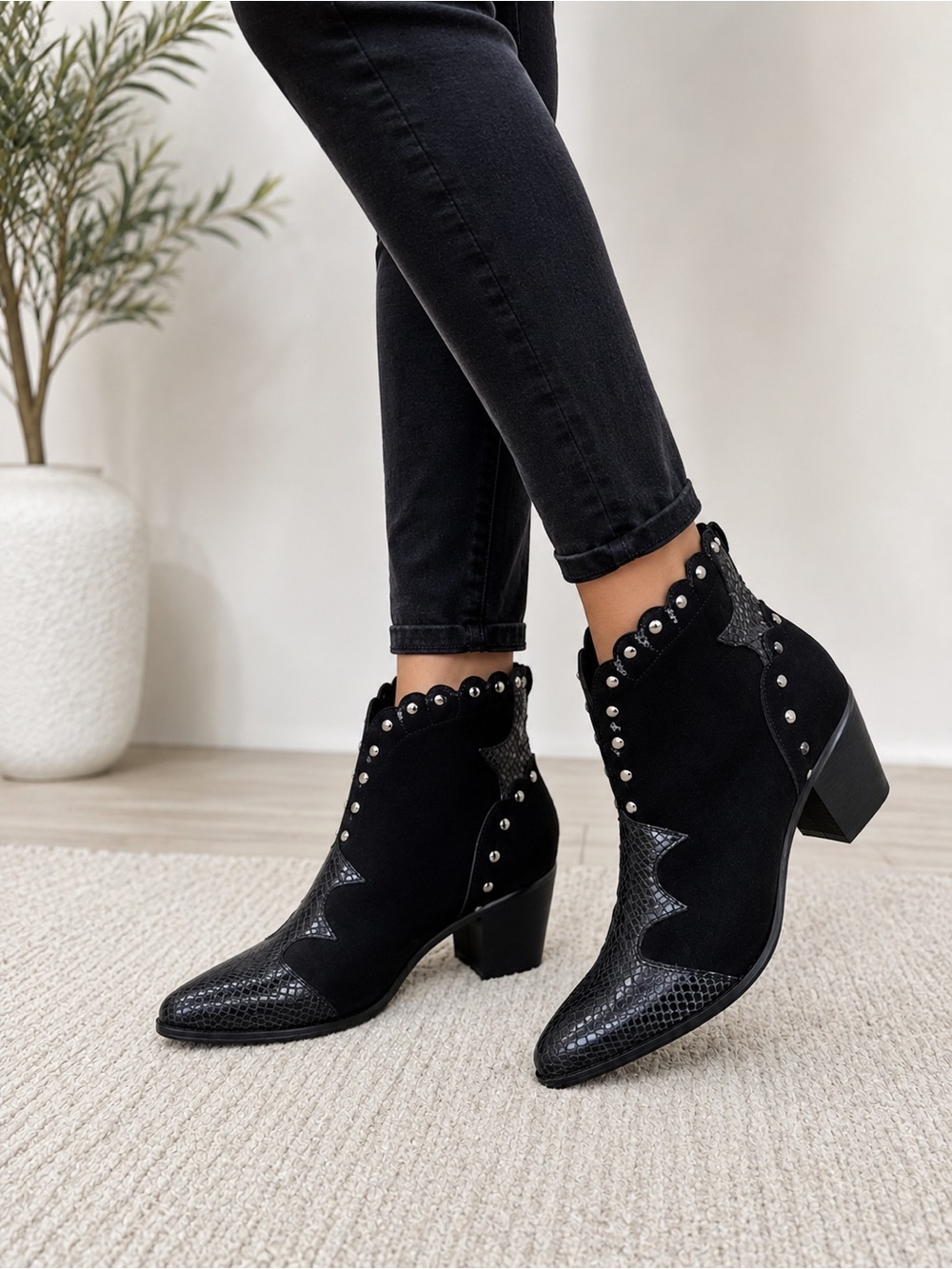 NWOT Boho Chic Black Studded Snakeskin Western Ankle Boots | EU 38/US 7.5
